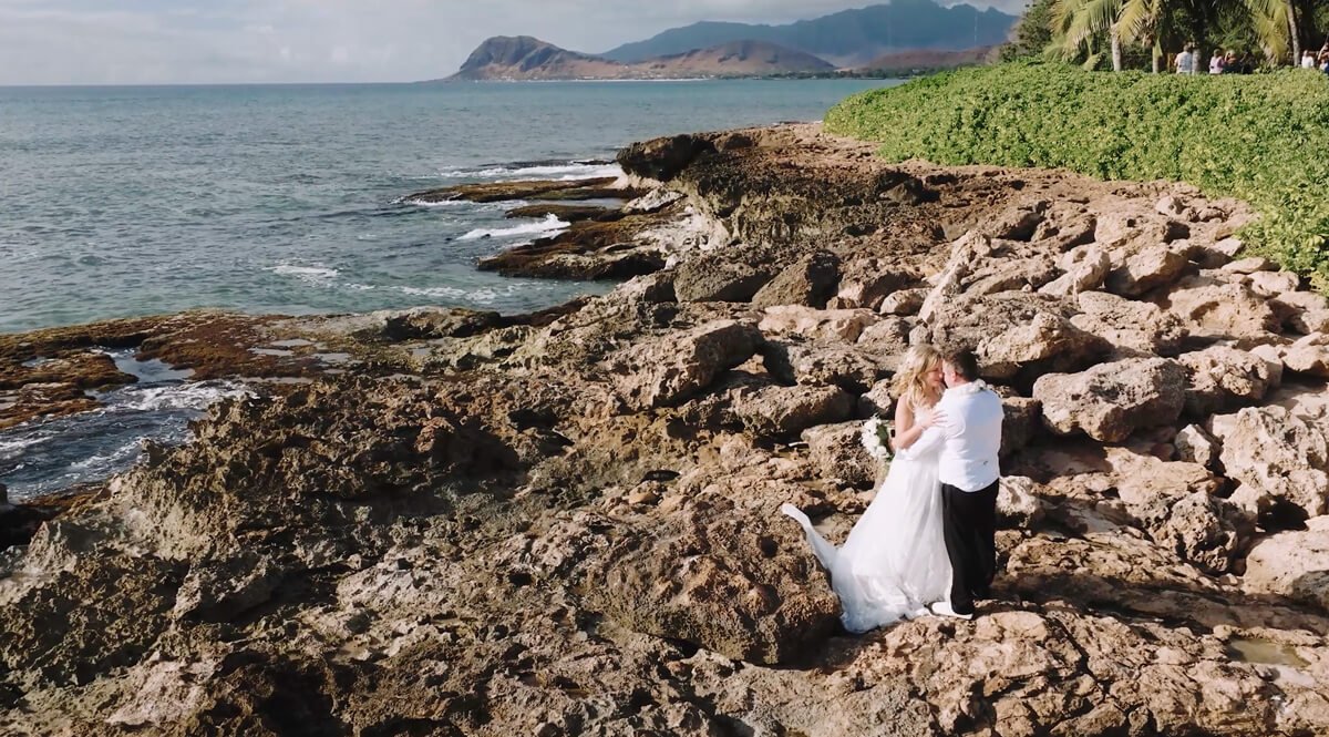 Eloping on a beach in Hawaii